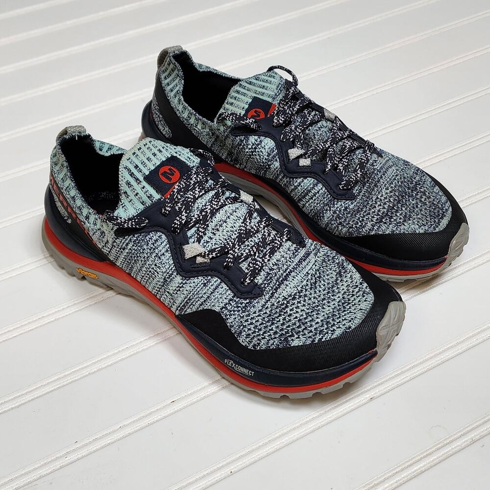 Merrell Women's Mag-9 Trail Running Sneakers Size 8.5 Gray & Mint Green
